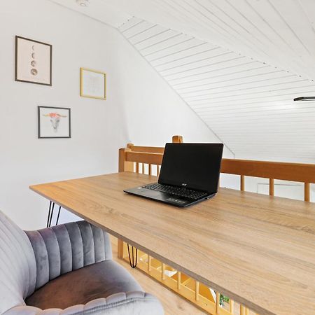 Apart21 - Blue - Maisonette - Netflix - Parking - Near Audi อินโกลชตัดต์ ภายนอก รูปภาพ