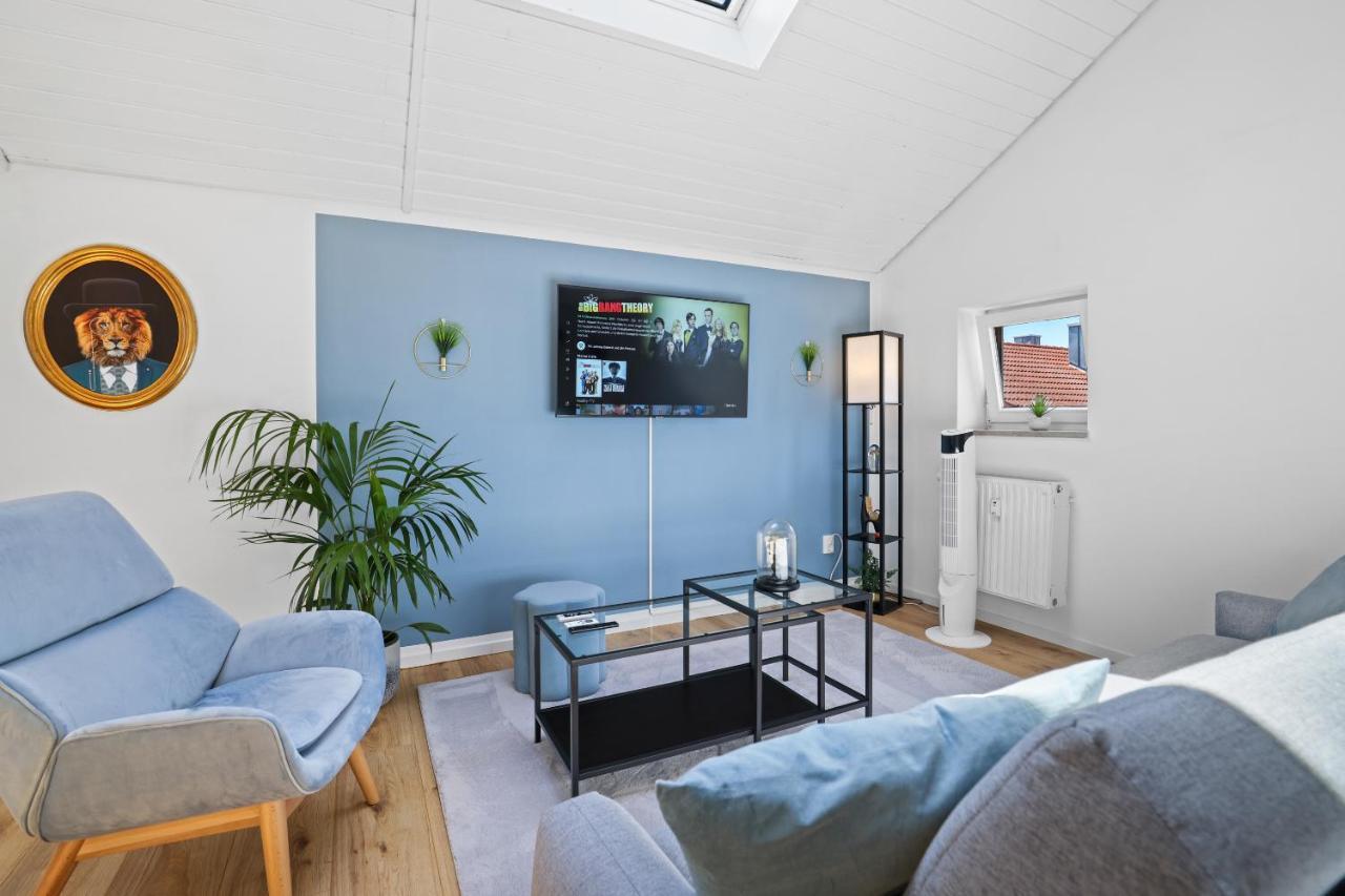 Apart21 - Blue - Maisonette - Netflix - Parking - Near Audi อินโกลชตัดต์ ภายนอก รูปภาพ